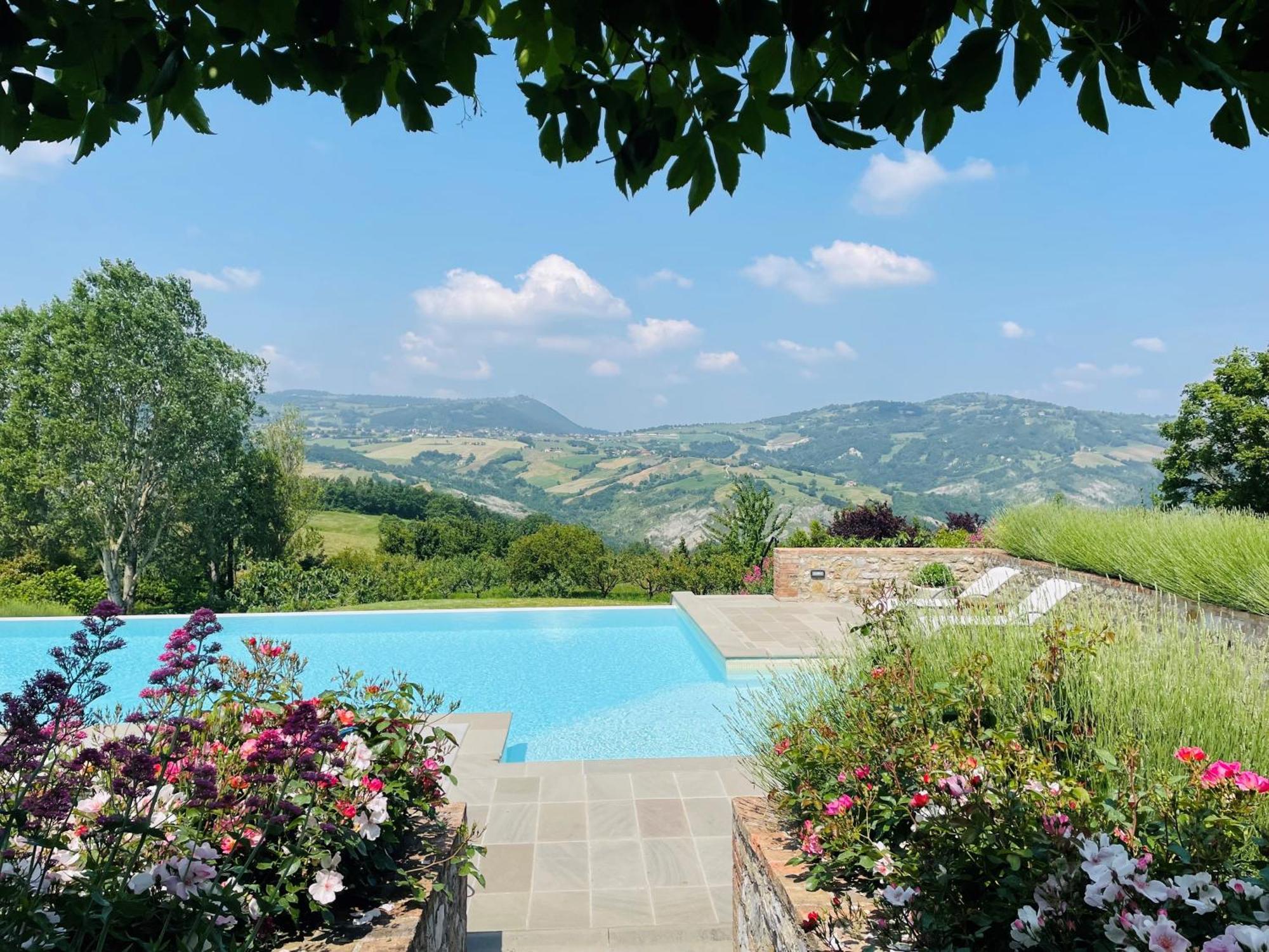 Agriturismo Podere Prasiano Marano sul Panaro Bagian luar foto