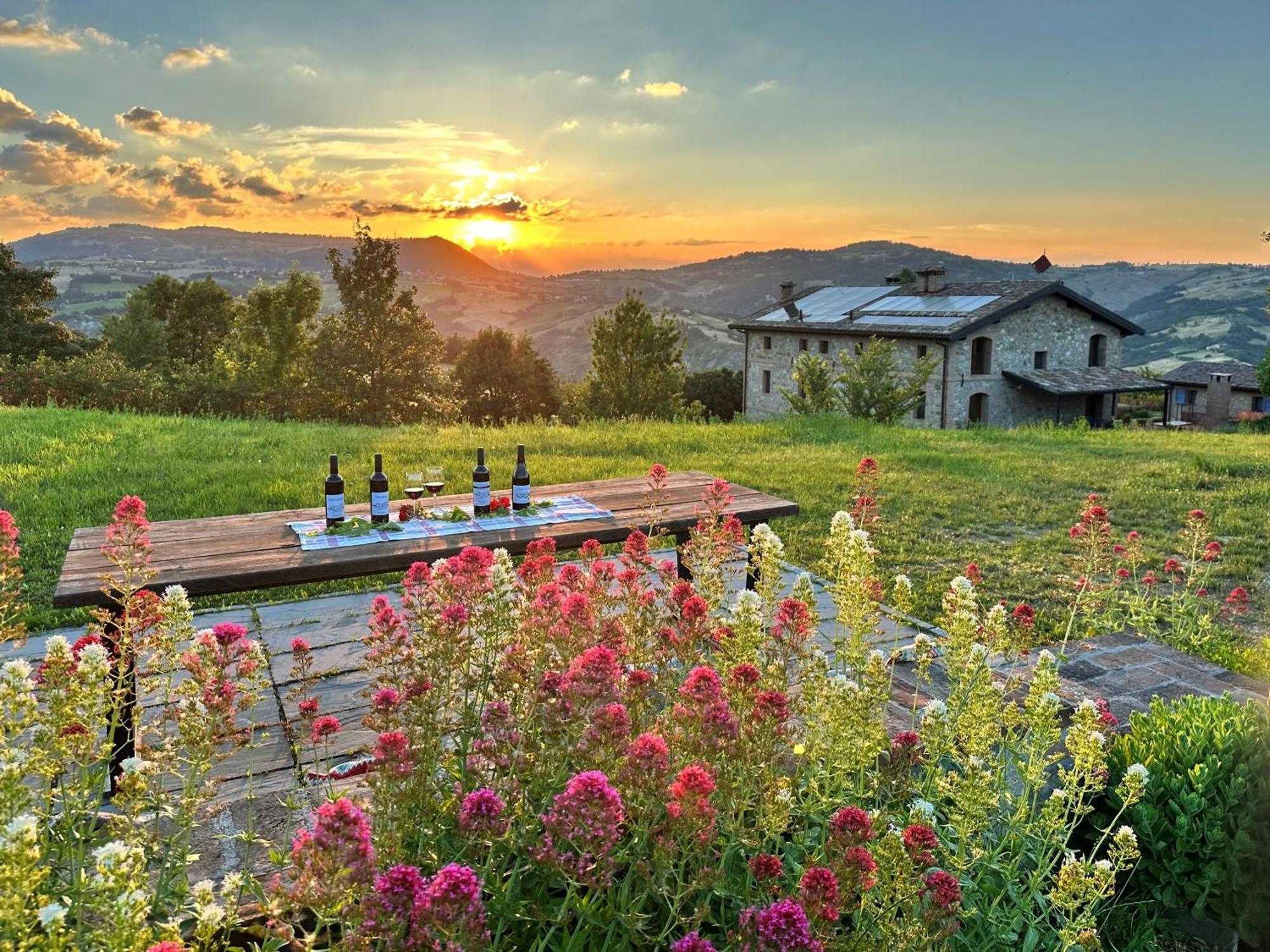 Agriturismo Podere Prasiano Marano sul Panaro Bagian luar foto