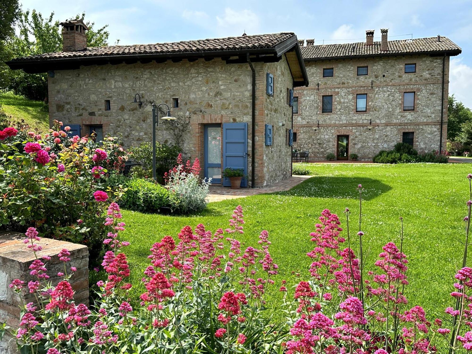 Agriturismo Podere Prasiano Marano sul Panaro Bagian luar foto