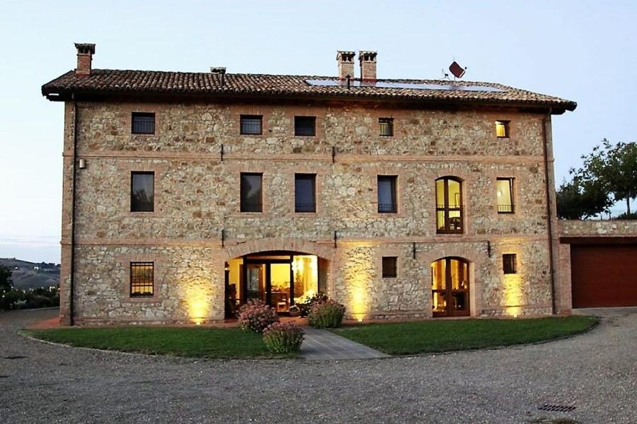 Agriturismo Podere Prasiano Marano sul Panaro Bagian luar foto