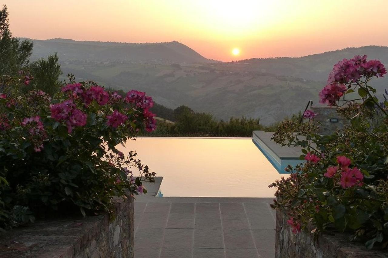 Agriturismo Podere Prasiano Marano sul Panaro Bagian luar foto
